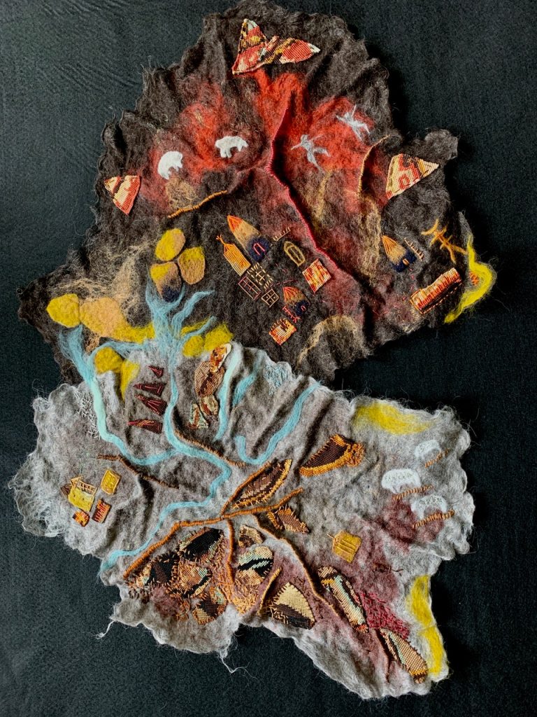 Un Monde habité - panneau 85x73cm