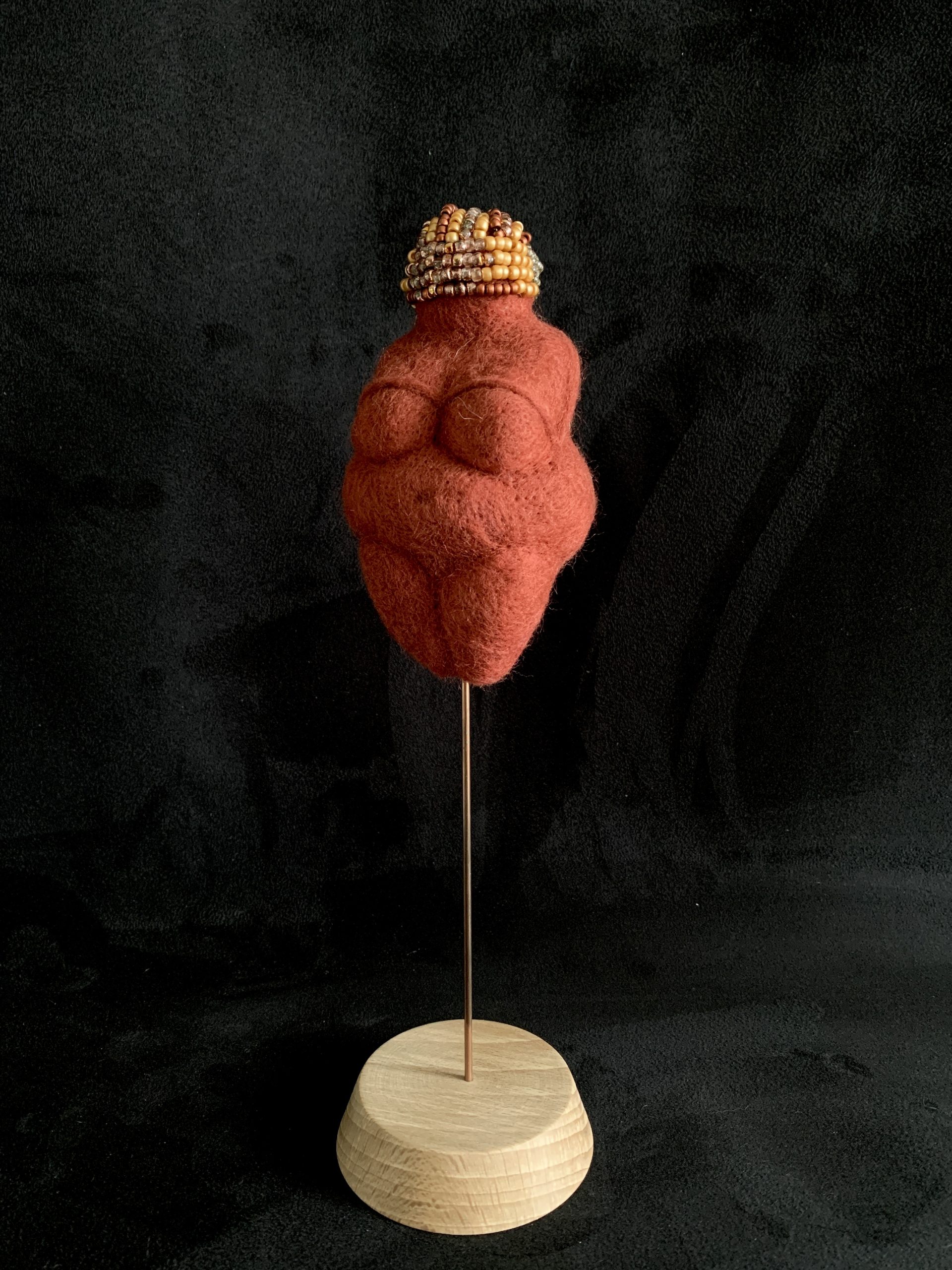 Vénus ocre rouge – Image 6