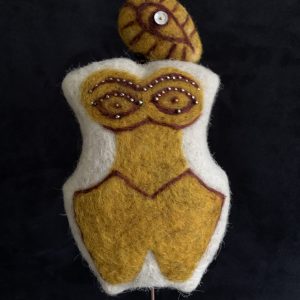 Idole aux yeux blanche et ocre n°3